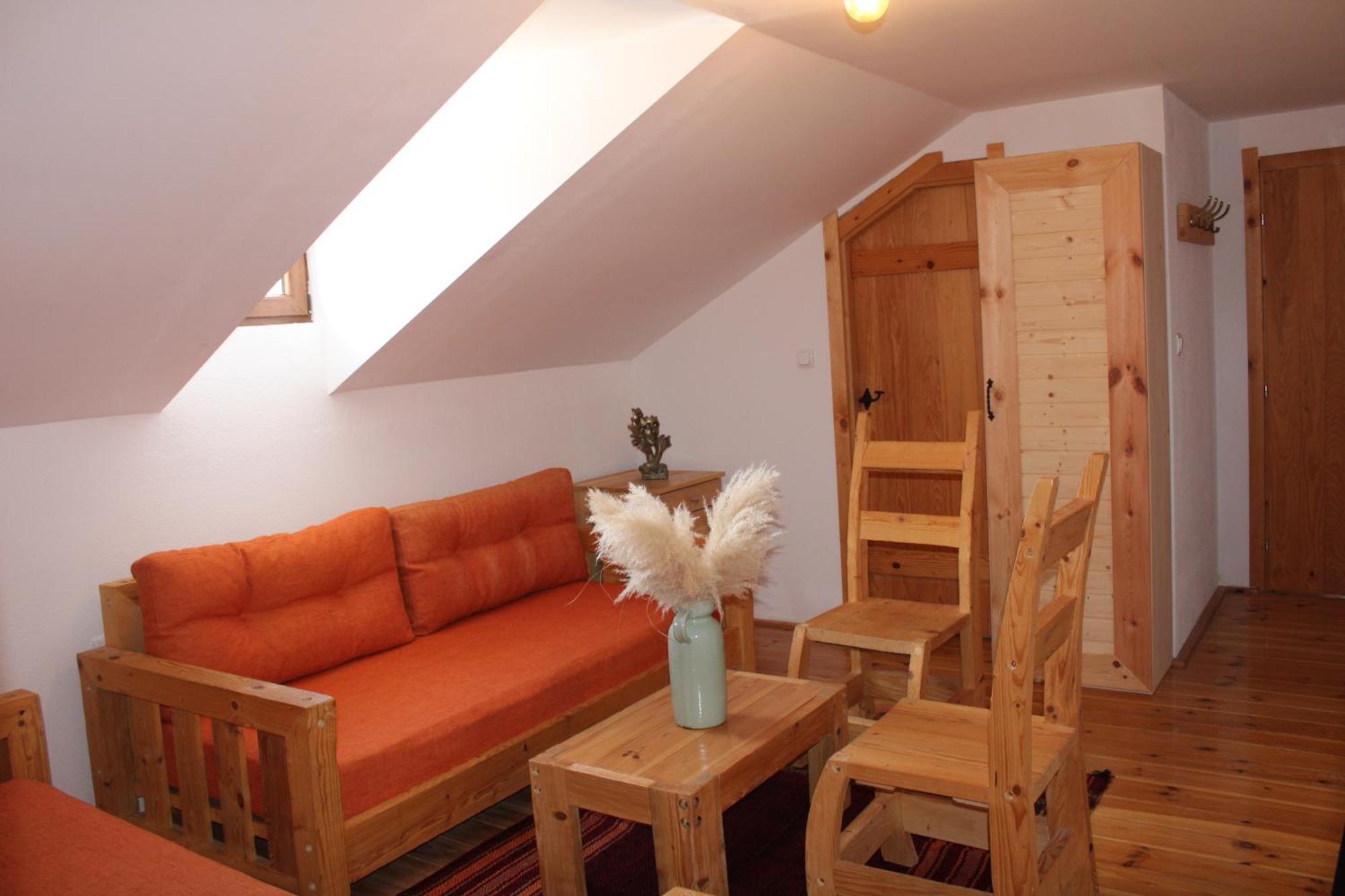Pubhouse & Rooms Pahulja Kolašin Kültér fotó