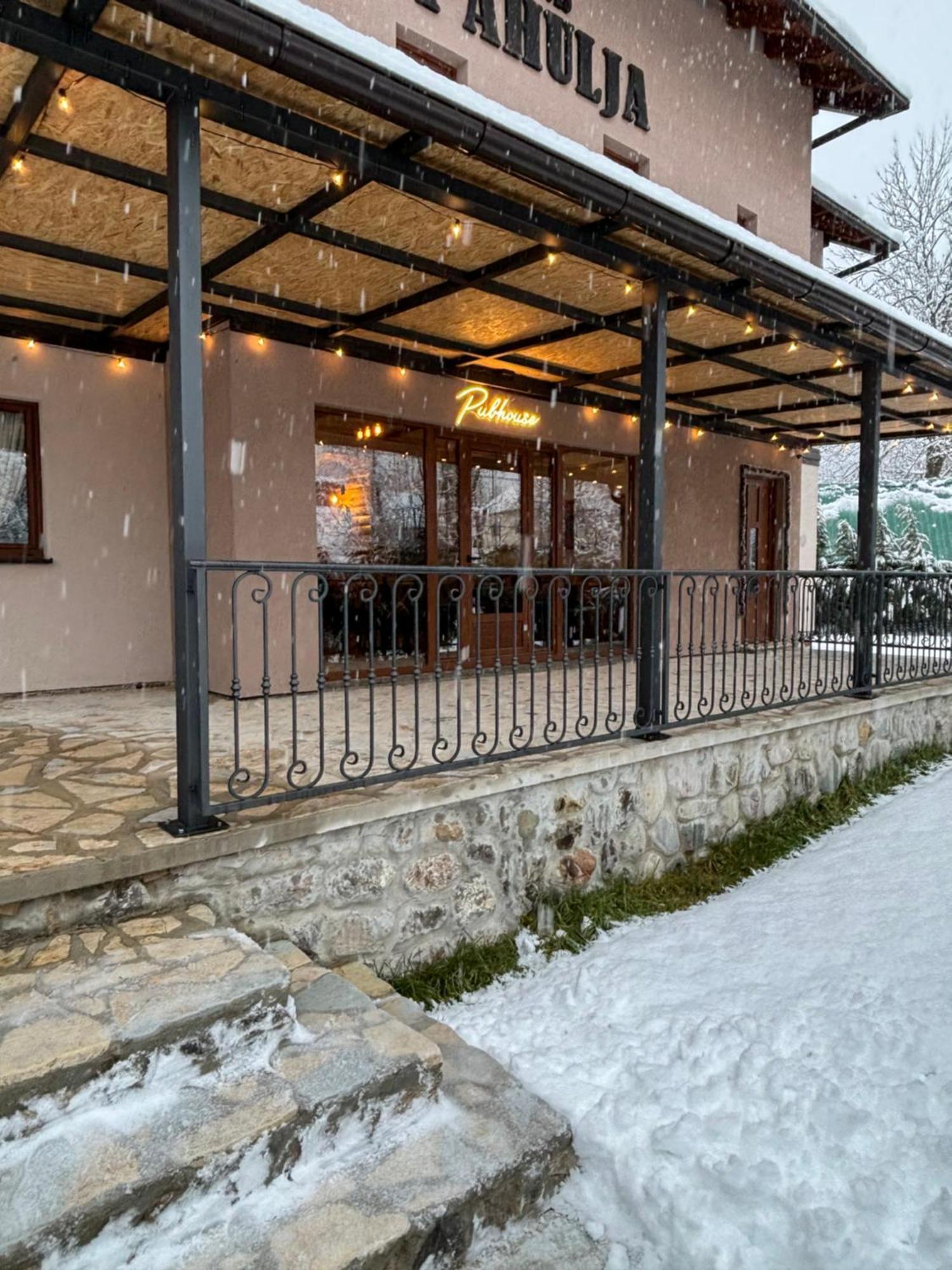 Pubhouse & Rooms Pahulja Kolašin Kültér fotó